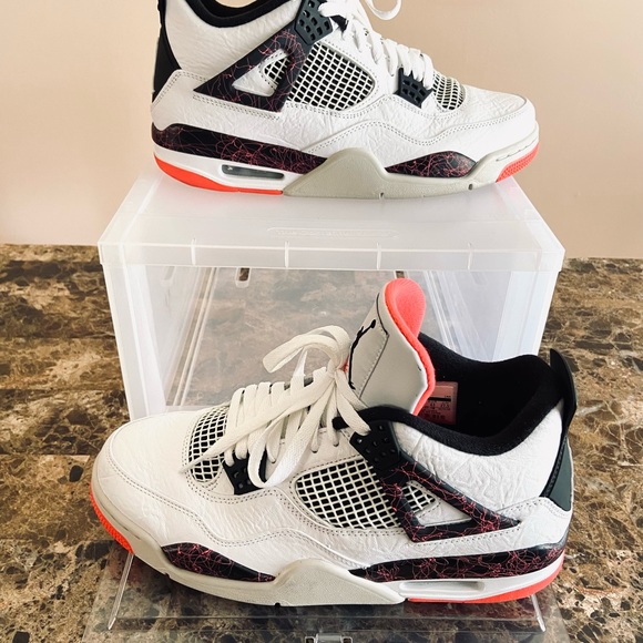 Jordan 4 Nostalgia Men Size: 9.5 main image 7